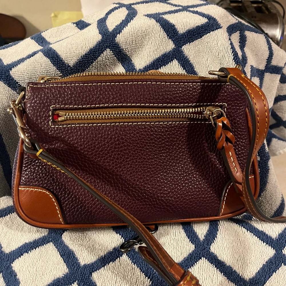 Dooney & Bourke Wine and Tan Crossbody Bag - Picture 4 of 8